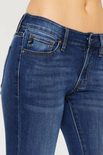 Load image into Gallery viewer, Kancan Skinny Jeans
